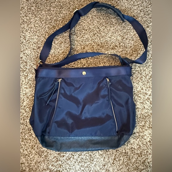 CALIA by Carrie Underwood Navy Gym Bag - Picture 1 of 7